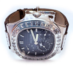 Patek Philippe Nautilus 5724G-001