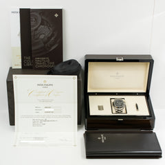 Patek Philippe Nautilus 5990/1A-001