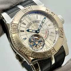 Roger Dubuis Easy Diver SE48 02 9/0